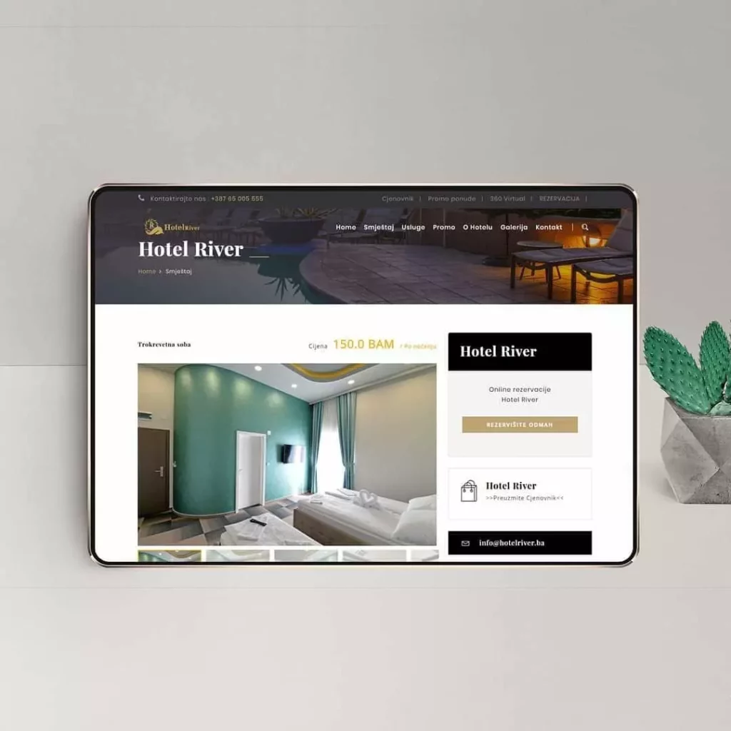 Hotel River website design